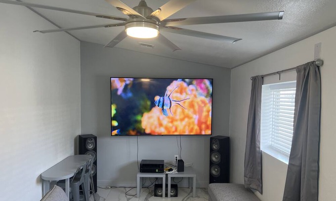 Gateway District Apartamento | Modern living