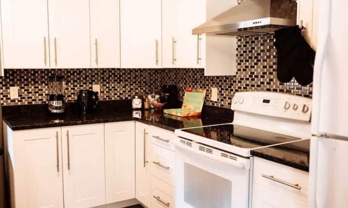 Fairlawn Casa | Winter Home in Fairlawn