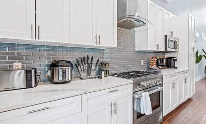 Durham Casa | Luxe Living Above the Clouds