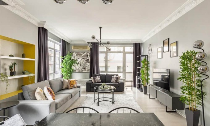 Nisantasi Apartamento | Bohemian Flat in Nisantasi with Central Location