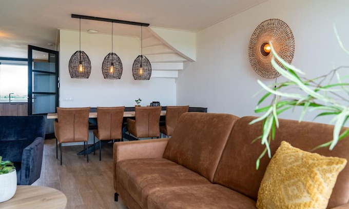 Leons Casa | 20-person group home in the heart of Friesland