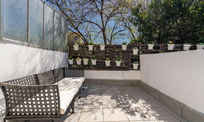 Paranhos Casa | Sunny Calm Room | Shared House