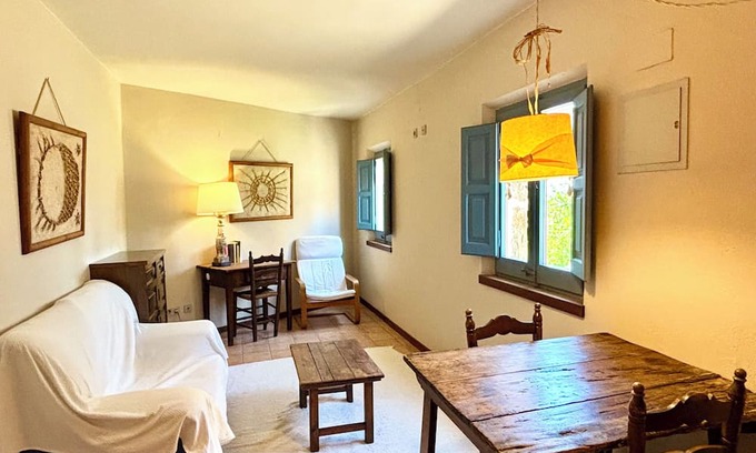 Ullastret Apartamento | EL FORT D'ULLASTRET, Apartamento 2: Habitación doble estándar con cocina