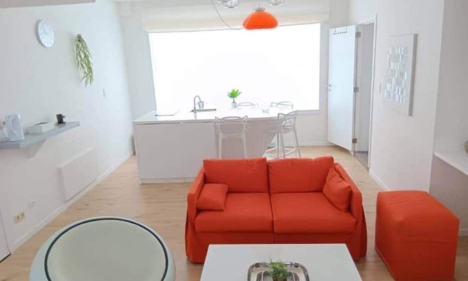Jumet Apartamento | The Luxury White Suite