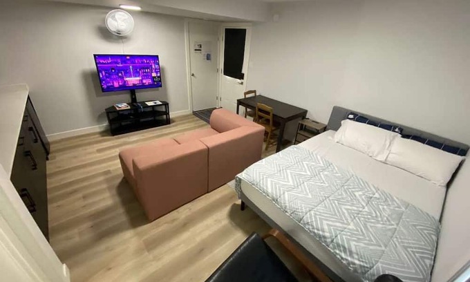 Winnipeg Casa | Guest Suite