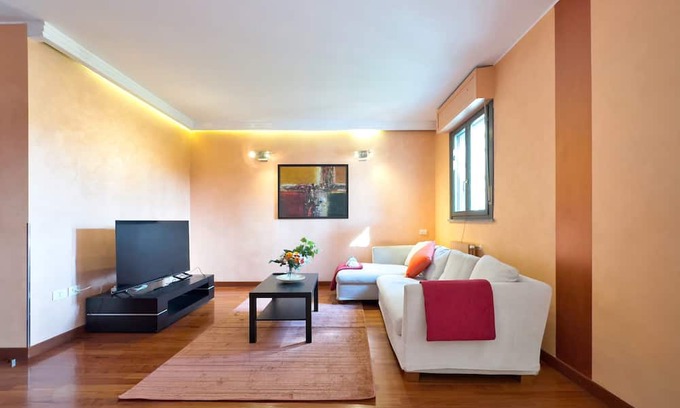Binda Apartamento | Dimora Diana Summary: