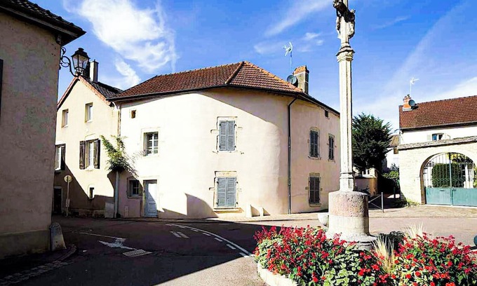 Savigny-les-Beaune Casa | Charming house in a village on the Burgundy Grands Crus route!