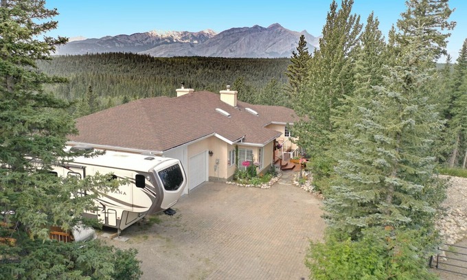 Jasper East Casa | Hinton Folding Mountain 12