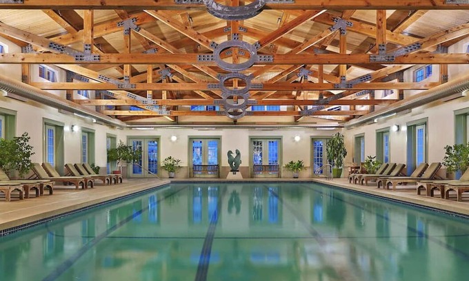 Manchester Hotel | Spa Access, Golf, and a Peaceful Village Stay in VT