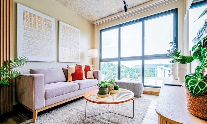 Panama City Apartamento | w* | Stylish 2BR Apartment in Vibrant Centriqo