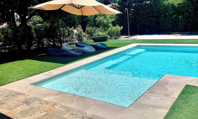 Guadarrama Chalet De Esquí | Villa la Roca + la casita