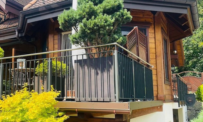 Herbetswil Chalet De Esquí | Chalet "Seelenholz" on a fenced property