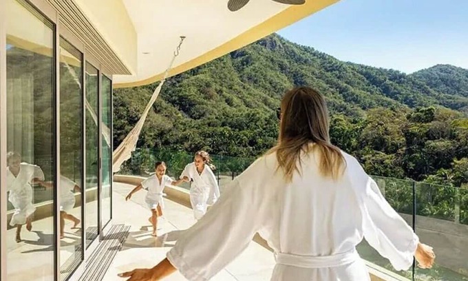 Zona sur Hotel | Junior Panoramic Suite with Ocean Views & Private Balcony