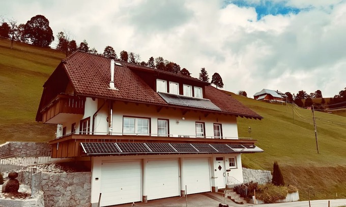 Wieden Apartamento | Holiday Apartment with Mountain View 2 with Balcony and Wi-Fi