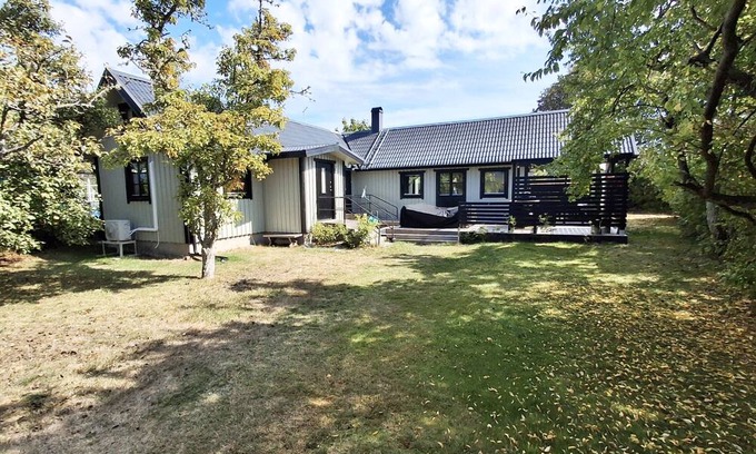 Solvesborg Chalet De Esquí | Beachfront holiday home with sea view in Sölvesborg | SE03021