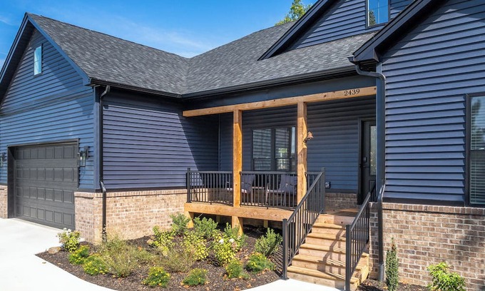 Lynchburg Casa | The Retreat at English Tavern - Liberty Univ 2 mi/LYH Airport 1 mi