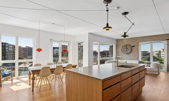 Sydhavnen Apartamento | Modern 2BR Waterfront Apt