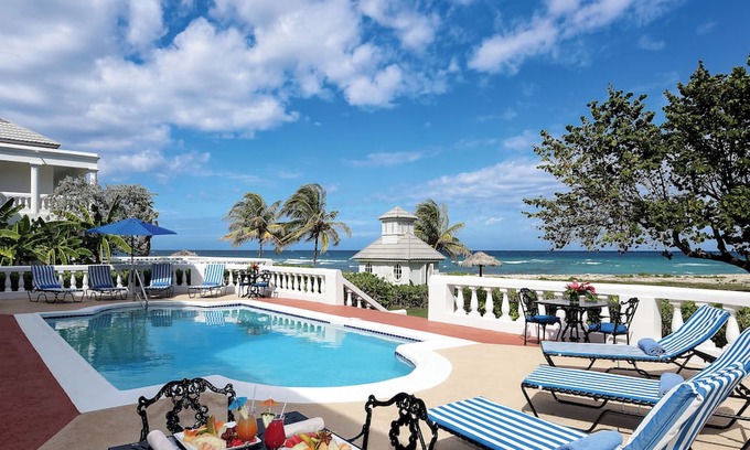 Montego Bay Villa | 6 bedroom Ocean View Private pool Staffed with cook, housekeeper and butler