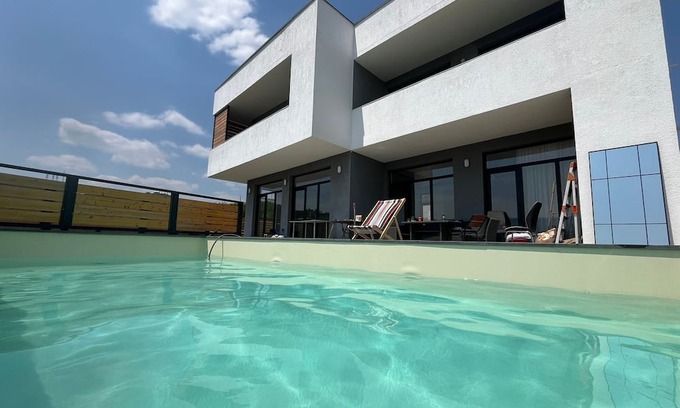 Agaraki Villa | Luxury Villa with city beautiful views in Tbilisi with warm Swimming Pool