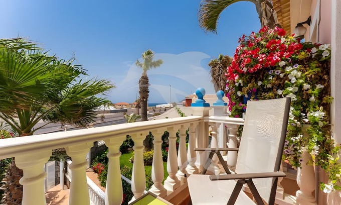 Granadilla de Abona Apartamento | Apartamento vacacional 'Apto 14 2 dormitorios Sea Garden Only' con Wi-Fi