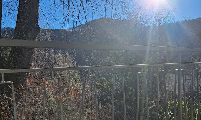 Breitenstein Apartamento | "On the sunny side of the Semmering"