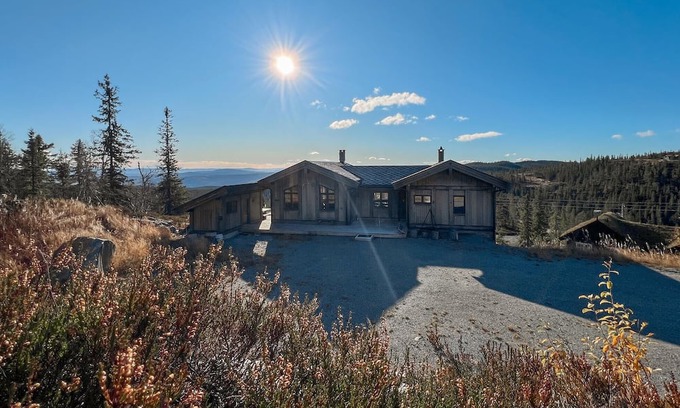 Kroderen Casa | Stunning home in Noresund with sauna