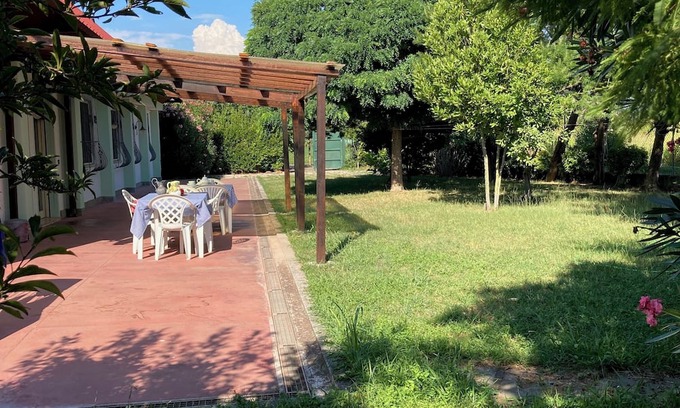 San Giuliano Terme Villa | House in the green, 4 km from the Tower of Pisa, we welcome four-legged friends