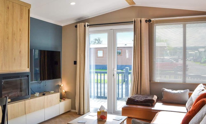 West Heslerton Cabaña | 2 bedroom accommodation in East Heslerton