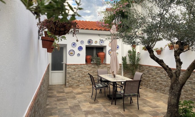 Valencia del Ventoso Casa | El Viejo Olivo Country House - Valencia del Ventoso