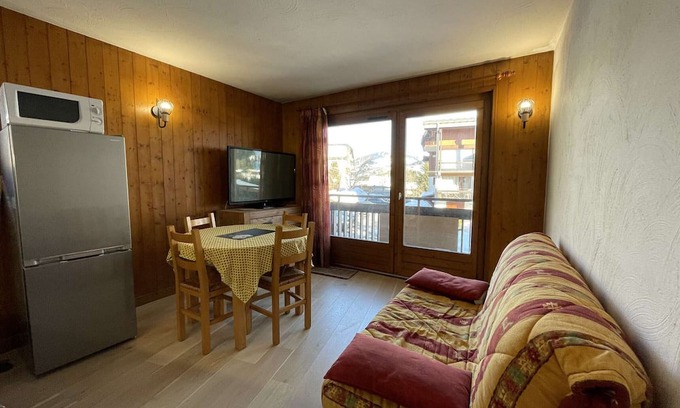 Praz-sur-Arly Apartamento | Apartamento con cabina en Praz-sur-Arly para 4 personas, cerca de pistas y lago