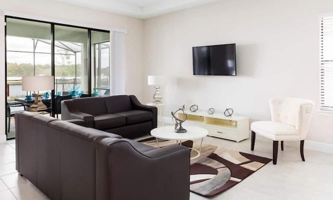 Haines City Casa | Cozy 3 Bed Pool Home in Balmoral Resort-3Sltsfp1