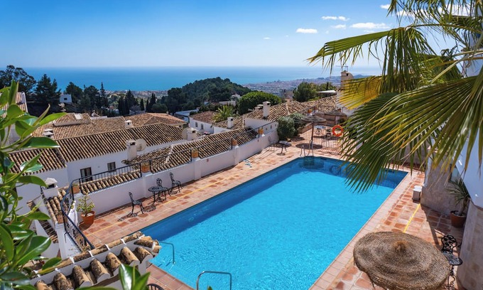 Mijas Casa | This townhouse is a 2 bedroom(s), 2 bathrooms, located in Mijas, Andalusia.