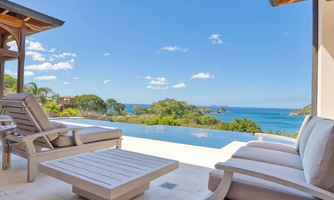 Las Catalinas Villa | Oceanview Villa Featuring Large Infinity Lap Pool at Las Catalinas