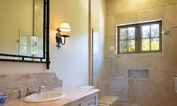 Carmel Casa | Charming 6-bedroom house in Carmel-by-the-Sea