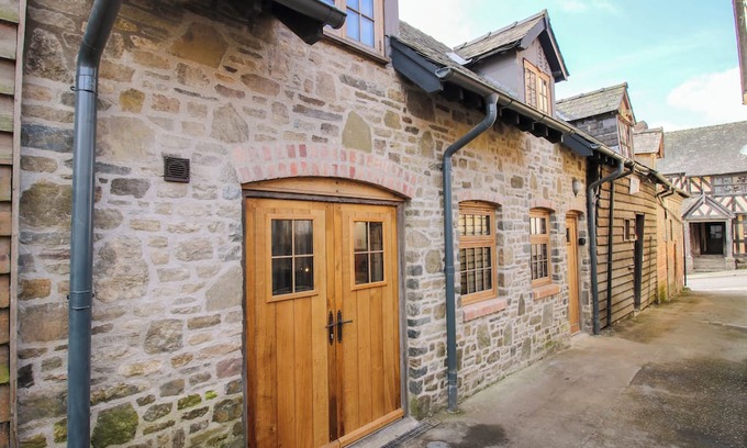 Bishops Castle Cabaña | THE HIDEAWAY, pet friendly in Bishop's Castle