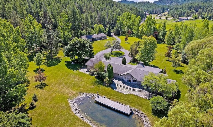 Lakeside Casa | Private Flathead Lake lagoon and dock, enjoy a spacious 5-bedroom Lakeside home.