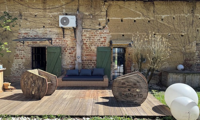 Biziat Casa | LES MAHOLIERES, Charming house with outdoor jacuzzi