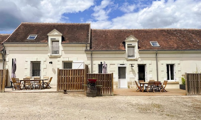 Meusnes Cabaña | Comfortable cottages near Beauval with wifi and parking