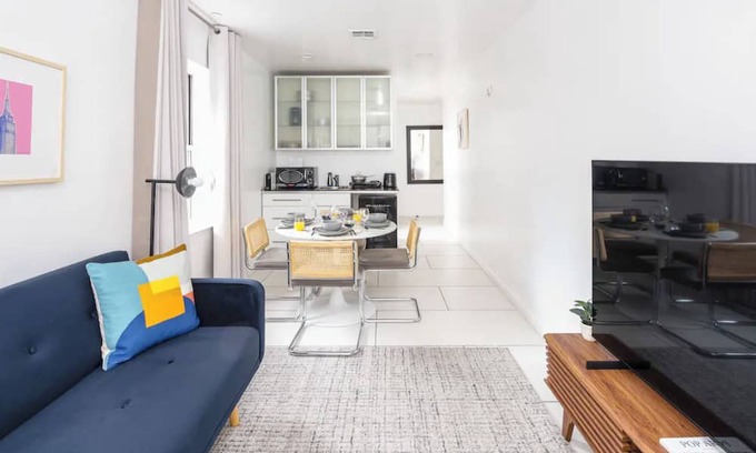 Midtown East Apartamento | Cozy and Chic Studio Loft in Midtown NYC! #302
