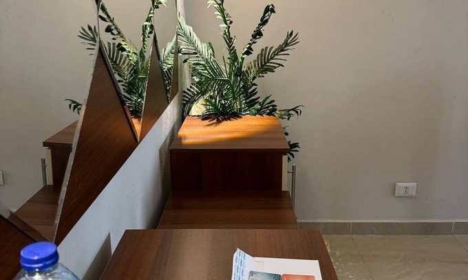 New Cairo Apartamento | Elegant Hotel Apt in Madinaty Garden View