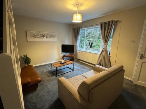 Chorlton-cum-Hardy Casa | Two Bedrooms-Holiday home