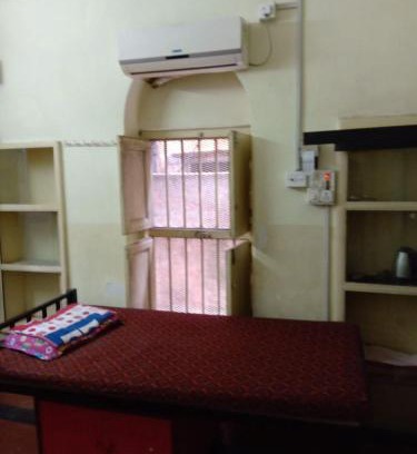 Bhowanipore Apartamento | PG for men at Bhawanipore, Kolkata South,WB