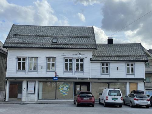 Volda Casa | Fruenes Bn;B