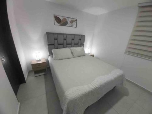 Cali Apartamento | Lovely Brand new 2 Bedroom Apartment!