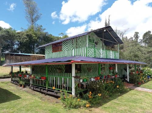 Saboya Casa | Cabaña Encanto
